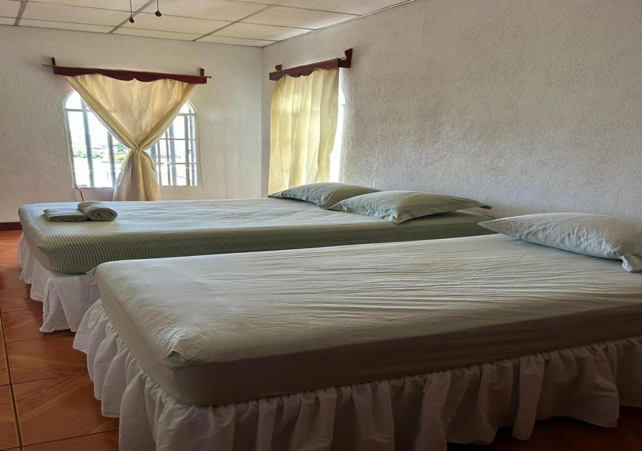 Casa Robles - Your Stay Near Airport Managua Ngoại thất bức ảnh